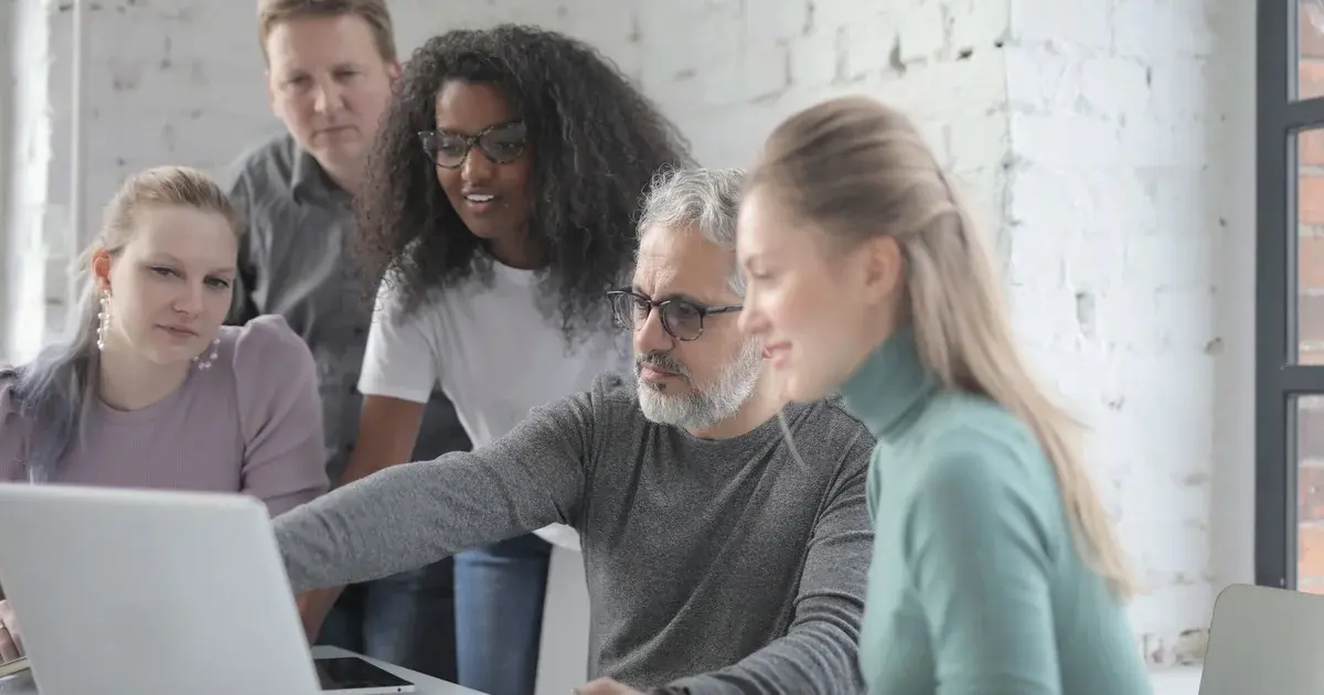 Workflow Mengelola Komentar Media Sosial dengan Rapi