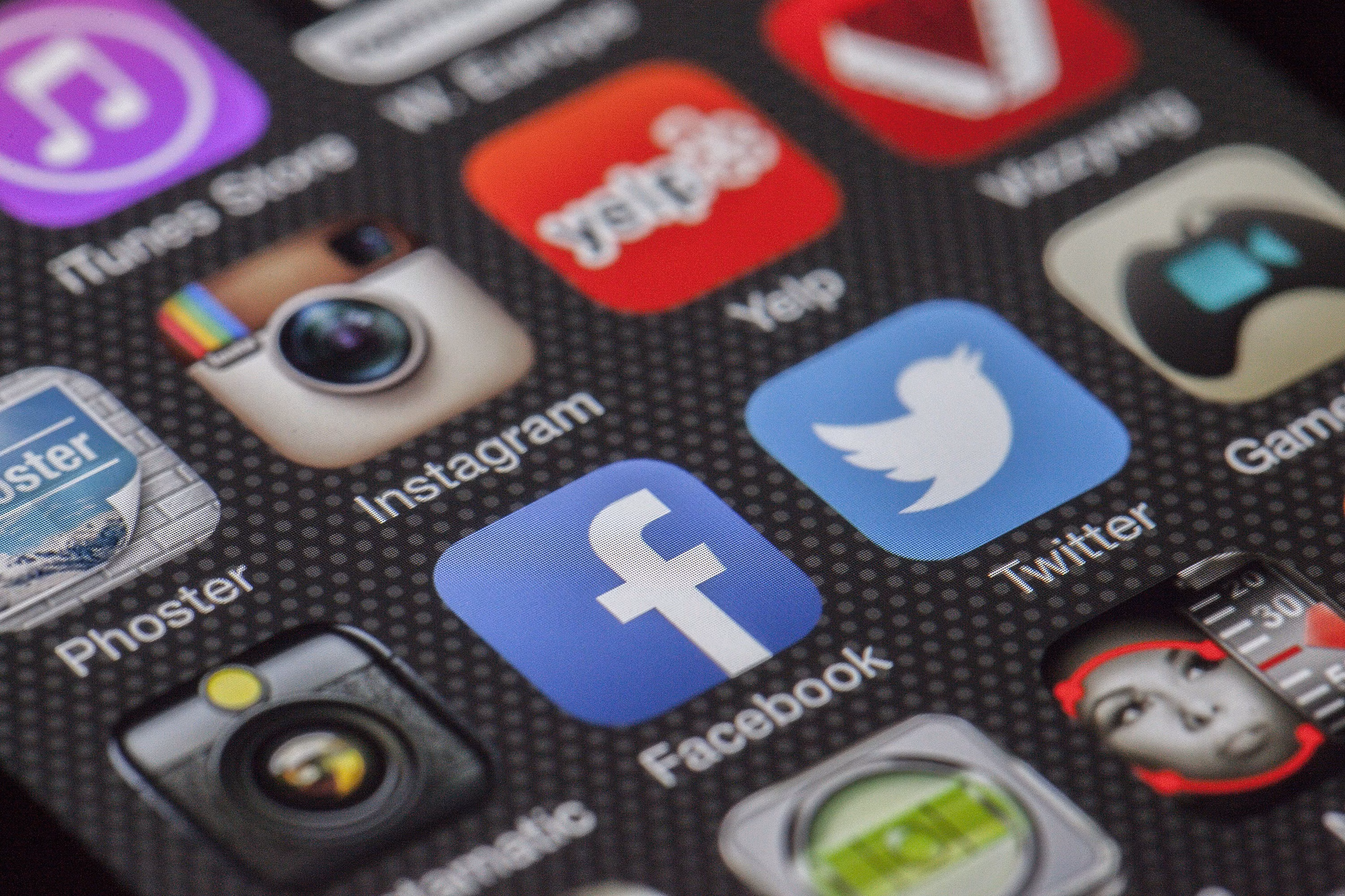 Beyond Broadcasting: How to Build a Thriving Community on X (Twitter)